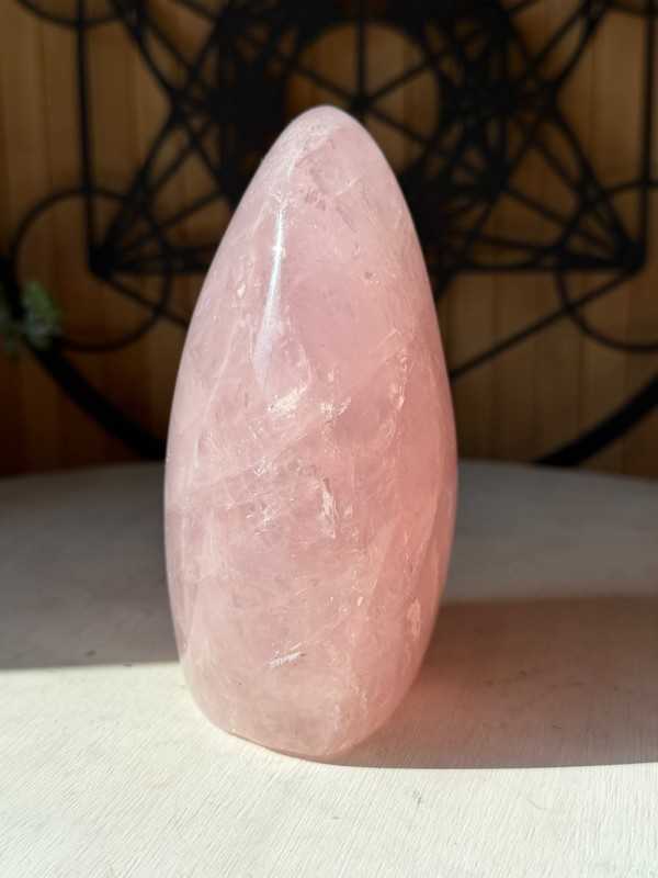 Quartz rose (0.735kg)