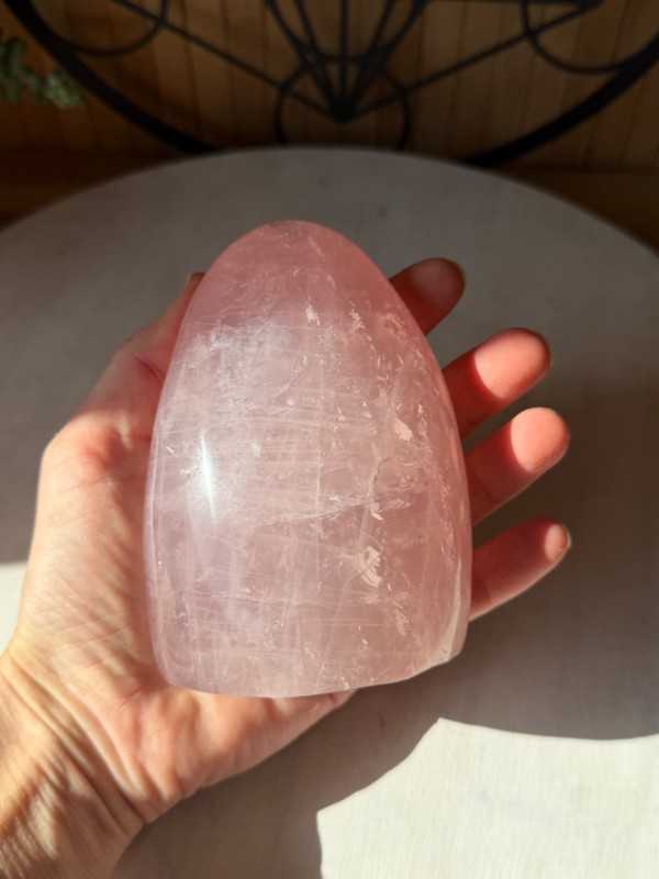 Quartz rose (0.735kg)