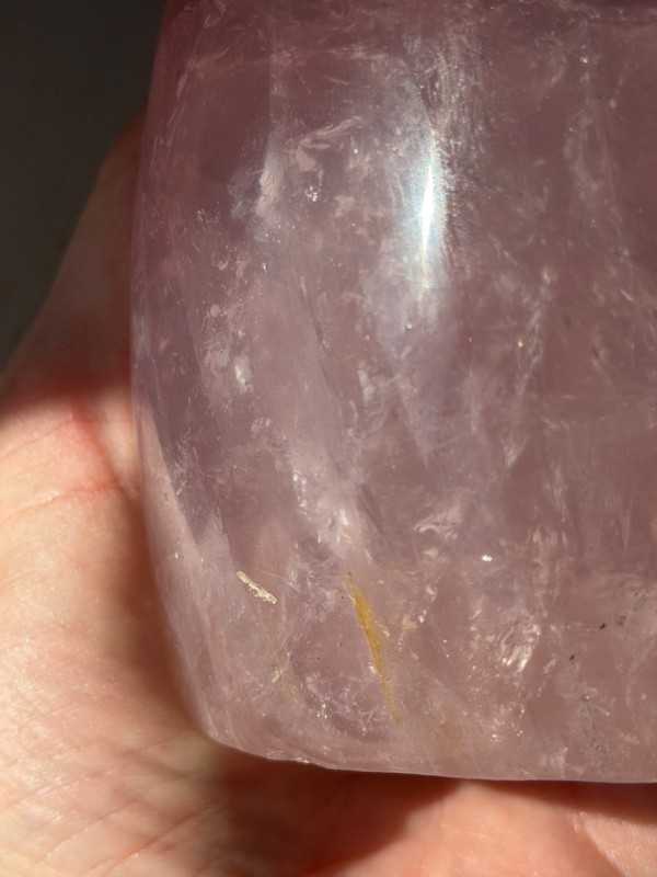Quartz rose (0.735kg)