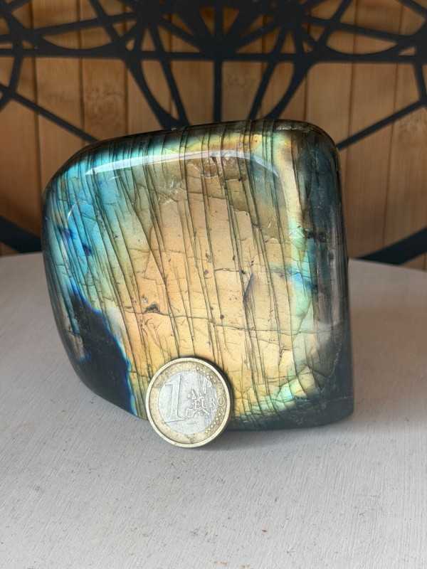 Labradorite (0.545kg)