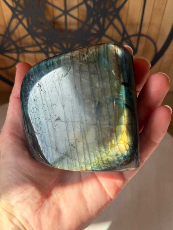 Labradorite (0.545kg)