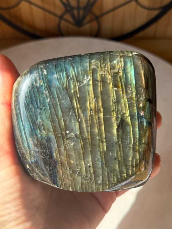 Labradorite (0.545kg)