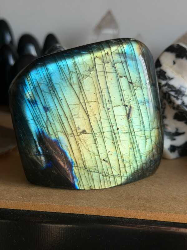 Labradorite (0.545kg)