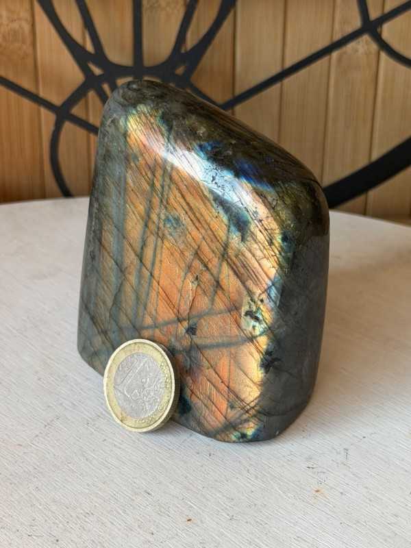 Labradorite (0.398kg)