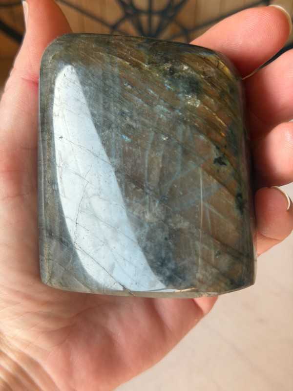 Labradorite (0.398kg)