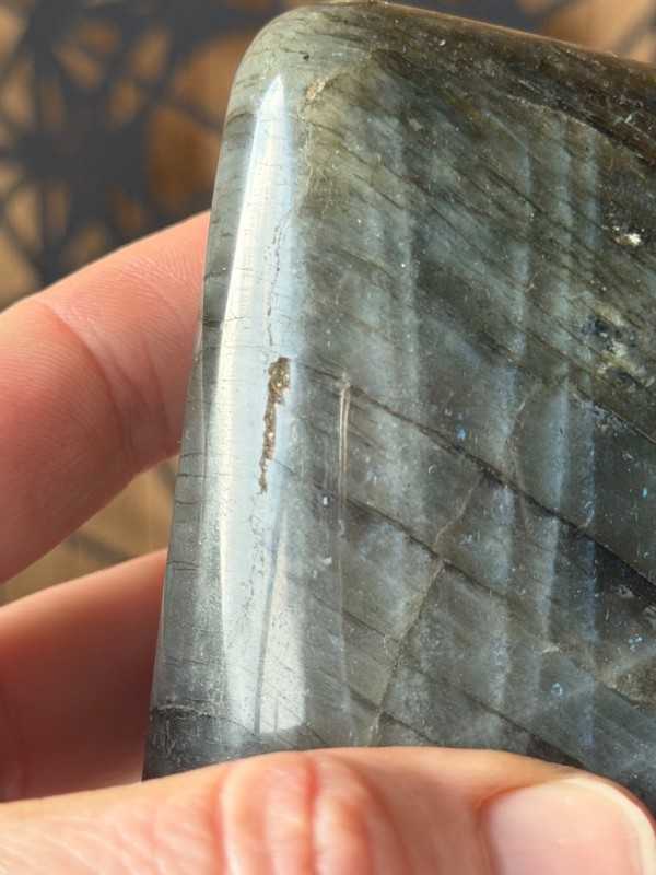 Labradorite (0.398kg)