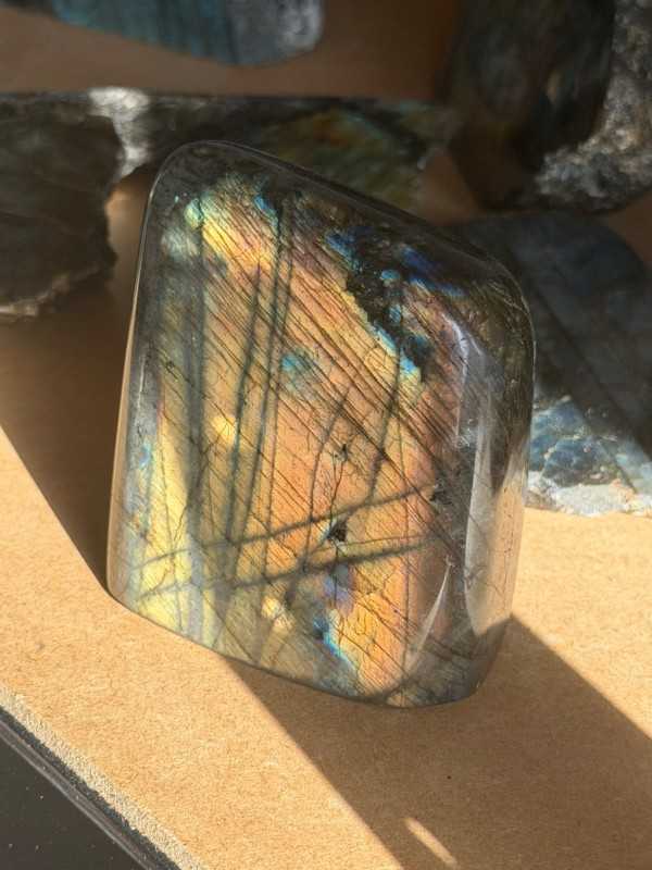 Labradorite (0.398kg)