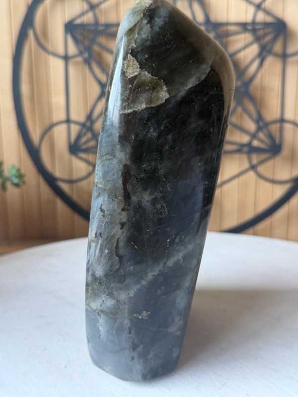 Labradorite (1.785kg)