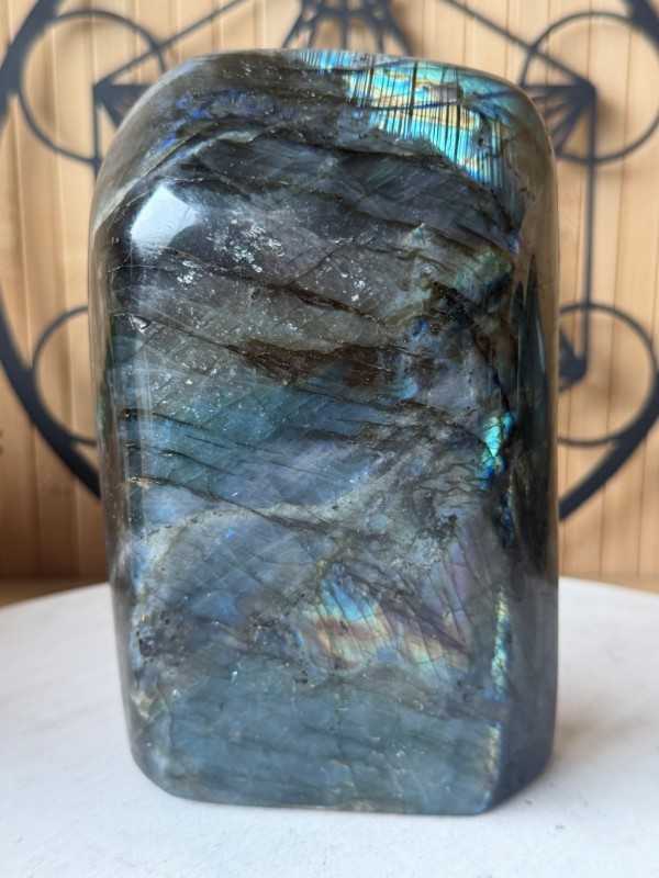 Labradorite (1.785kg)