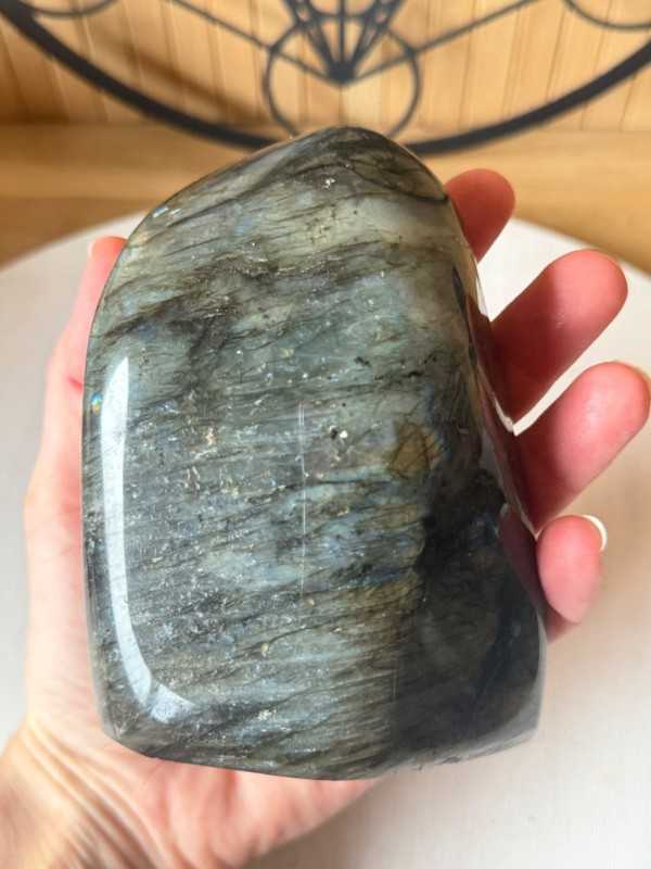 Labradorite (1.02kg)