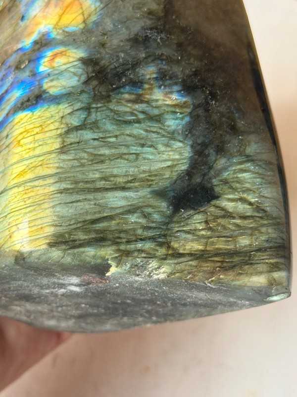 Labradorite (1.02kg)