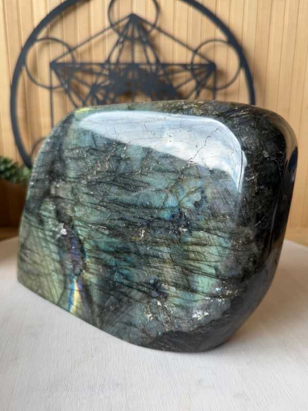 Labradorite (2.685kg)
