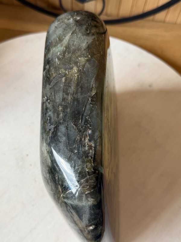 Labradorite (2.685kg)