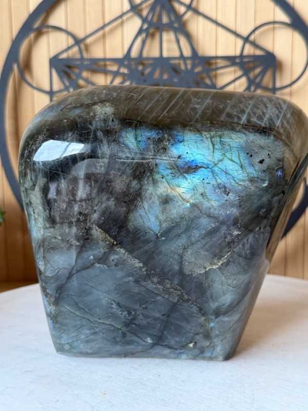 Labradorite (2.815kg)