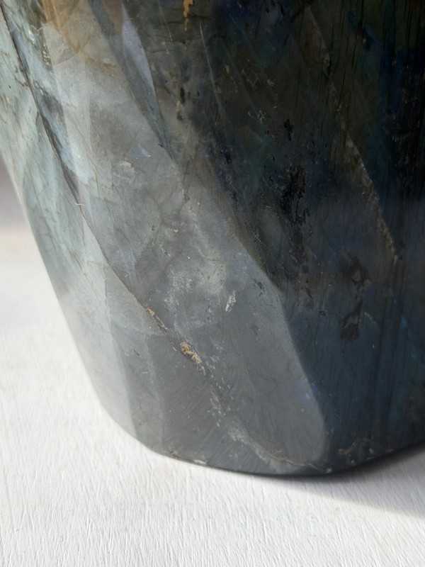 Labradorite (2.815kg)