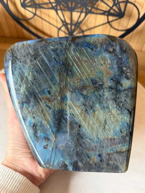 Labradorite (2.815kg)