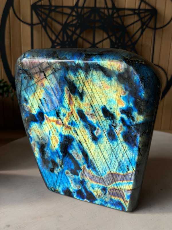 Labradorite (2.815kg)