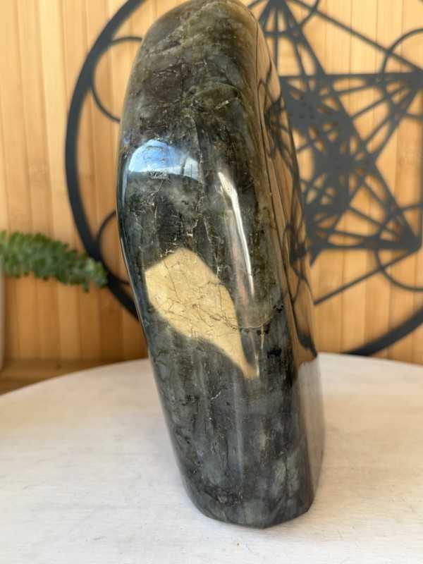 Labradorite (3.02kg)