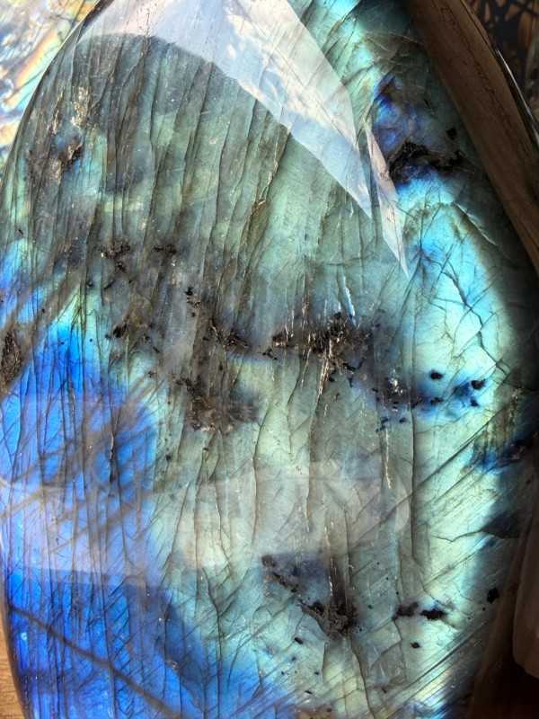 Labradorite (3.02kg)