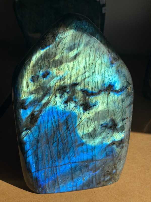 Labradorite (3.02kg)