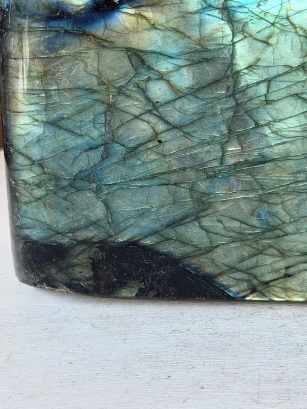Labradorite (2.285kg)
