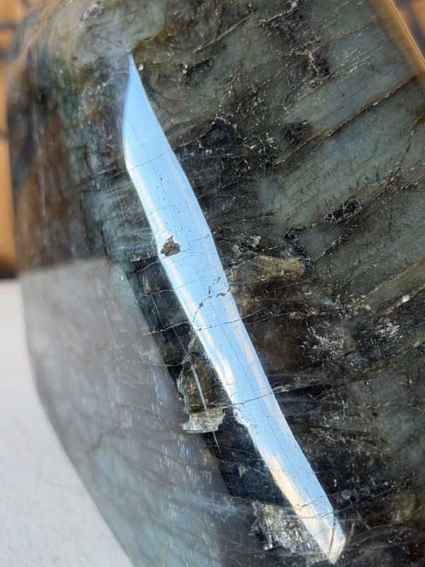 Labradorite (2.285kg)