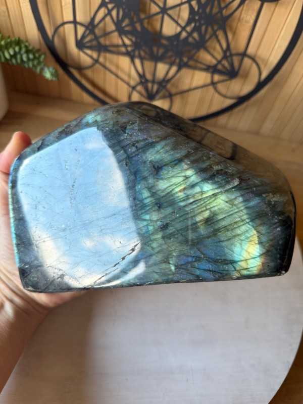 Labradorite (2.285kg)