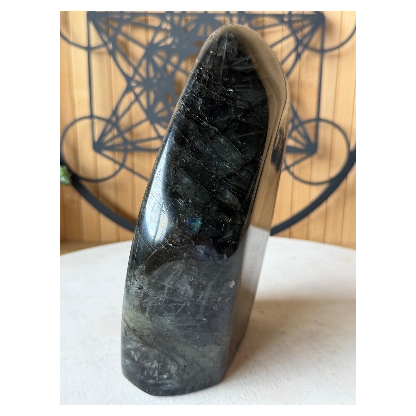 Labradorite (1.735kg)
