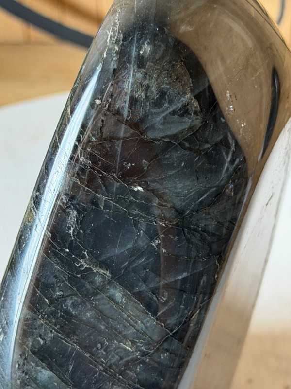 Labradorite (1.735kg)