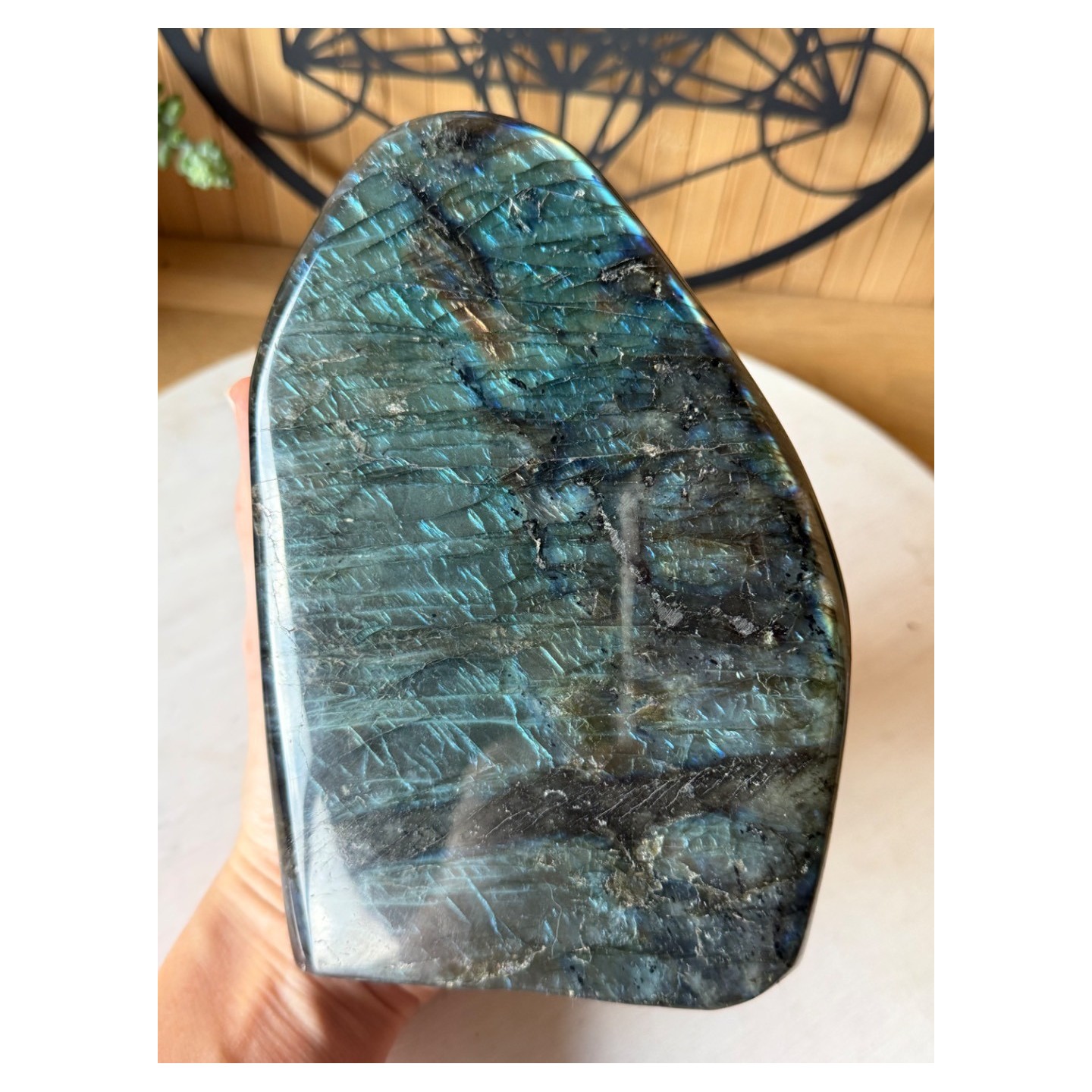 Labradorite (1.735kg)