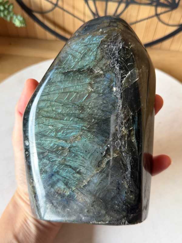 Labradorite (1.735kg)