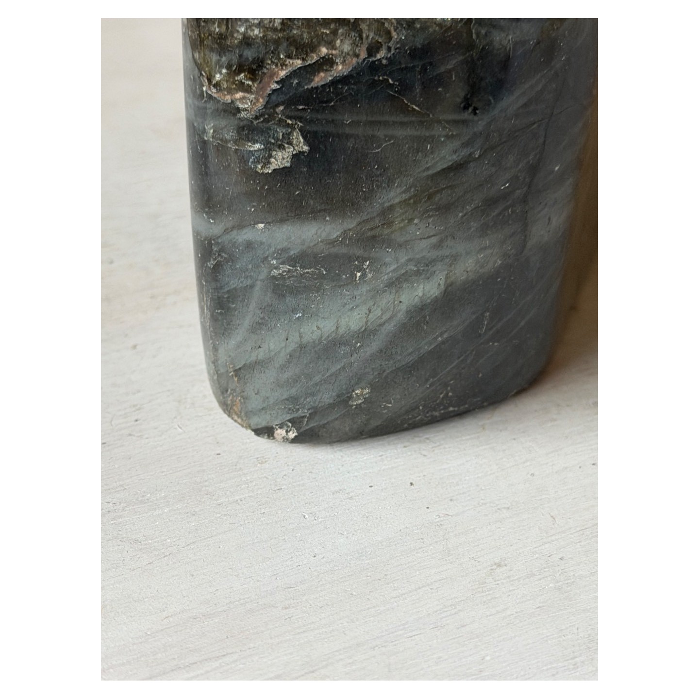 Labradorite (1.76kg)