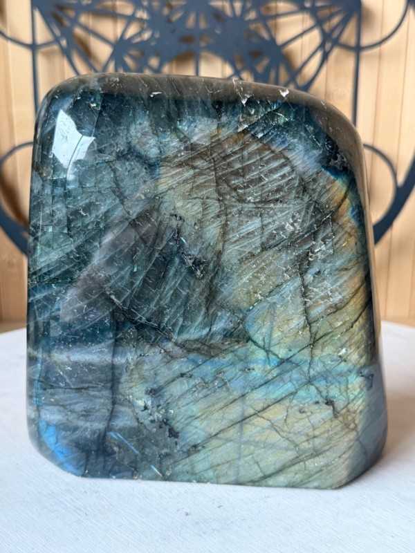 Labradorite (1.76kg)