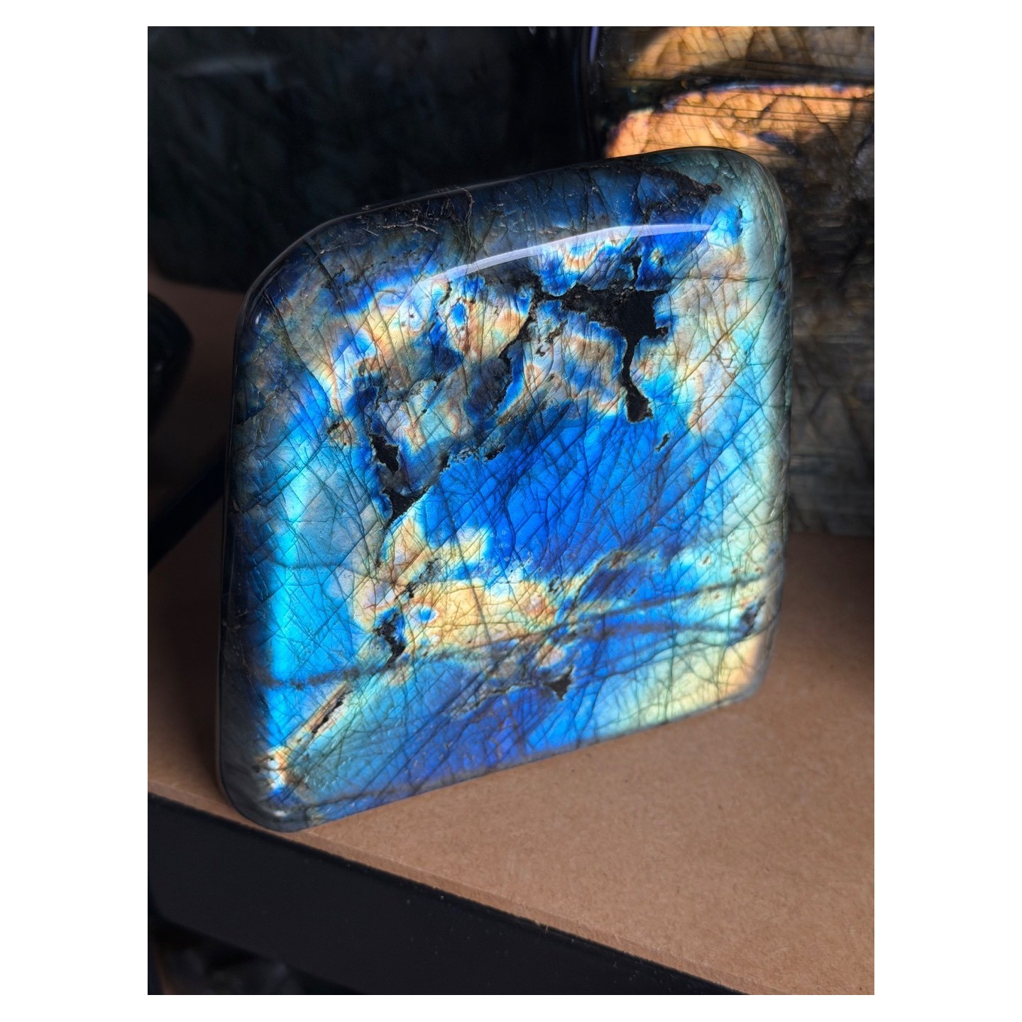 Labradorite (1.76kg)