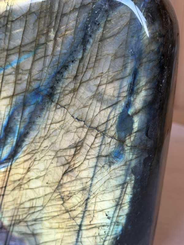 Labradorite (1.62kg)