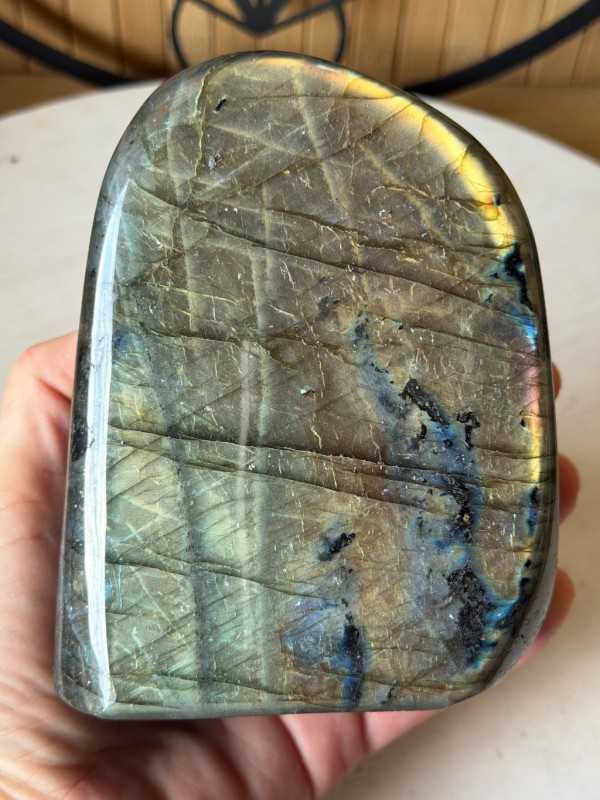 Labradorite (1.27kg)