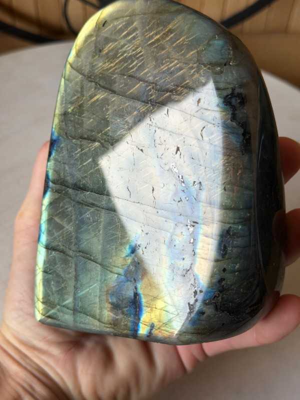Labradorite (1.27kg)