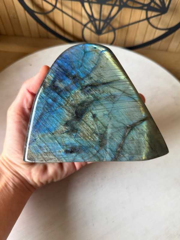 Labradorite (1.21kg)