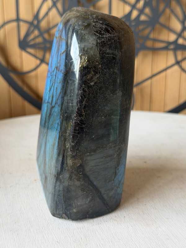 Labradorite (0.885kg)
