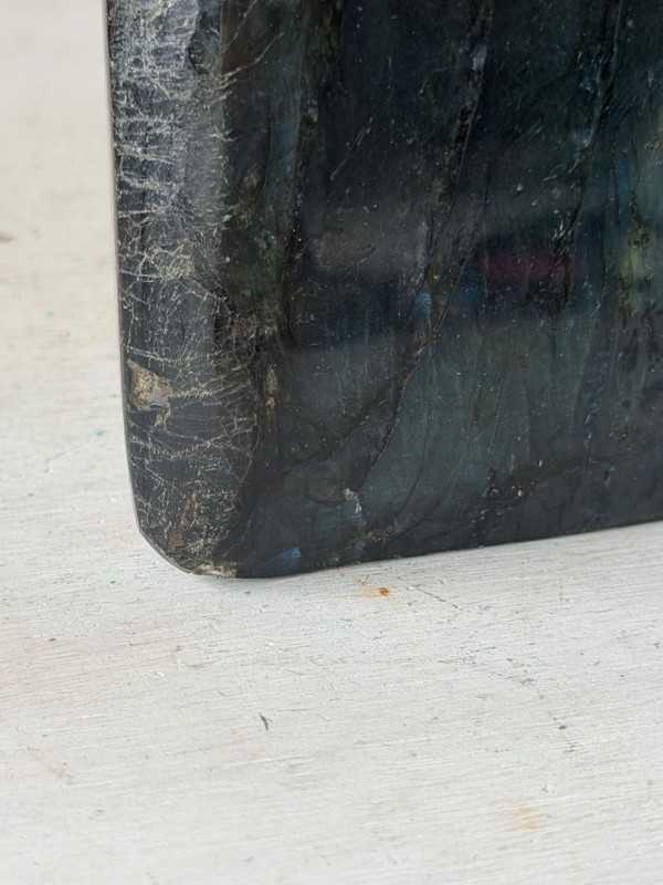 Labradorite (0.885kg)