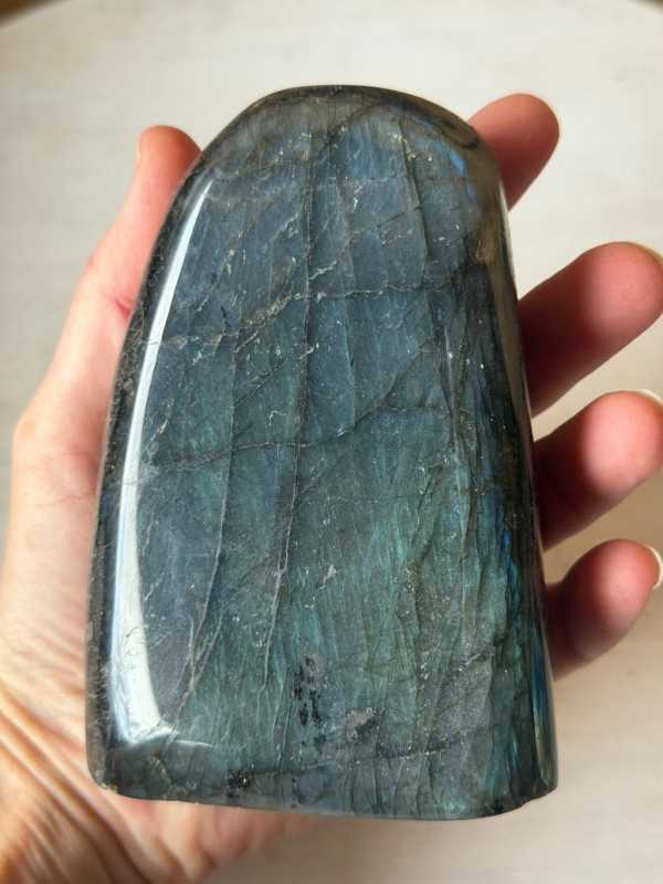 Labradorite (0.885kg)