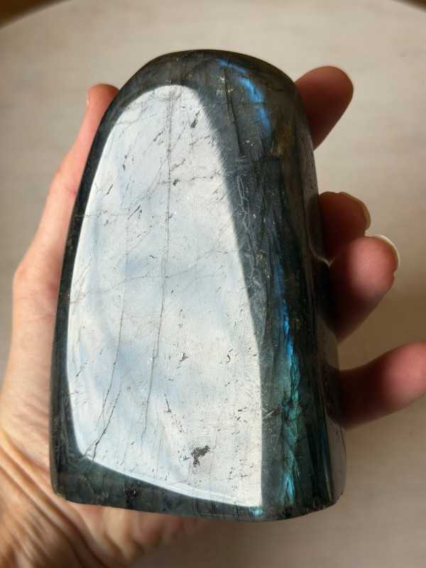 Labradorite (0.885kg)