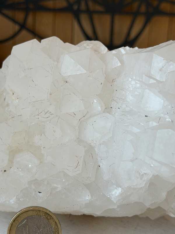 Quartz (2.61kg)