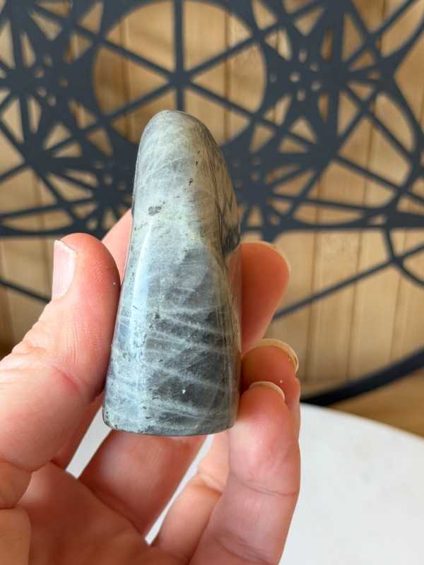 Labradorite (0.14kg)