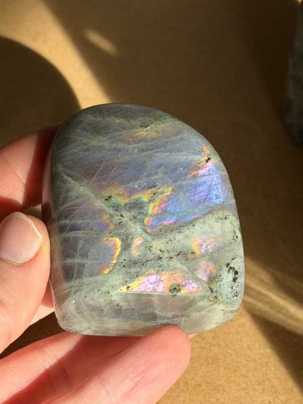 Labradorite (0.14kg)