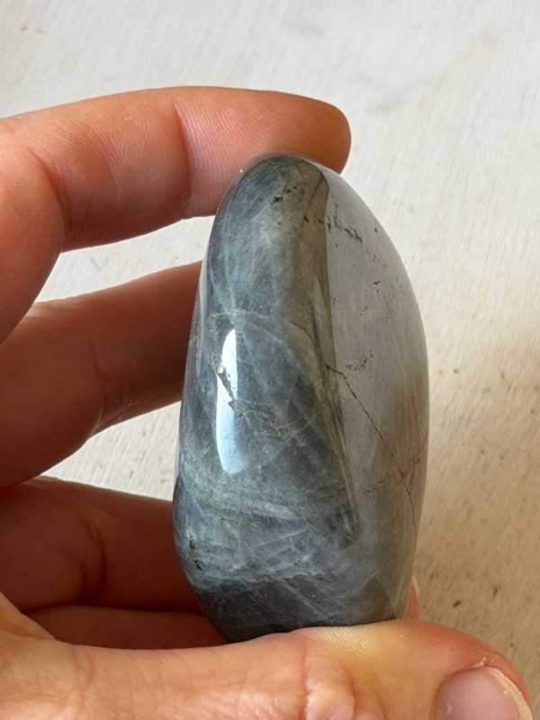 Labradorite (0.123kg)