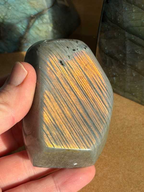 Labradorite grise (0.19kg)