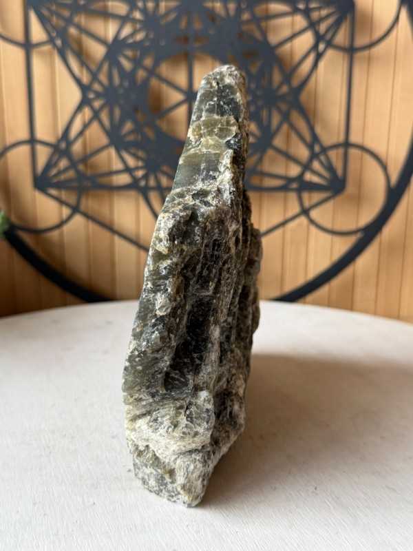 Labradorite (0.81kg)