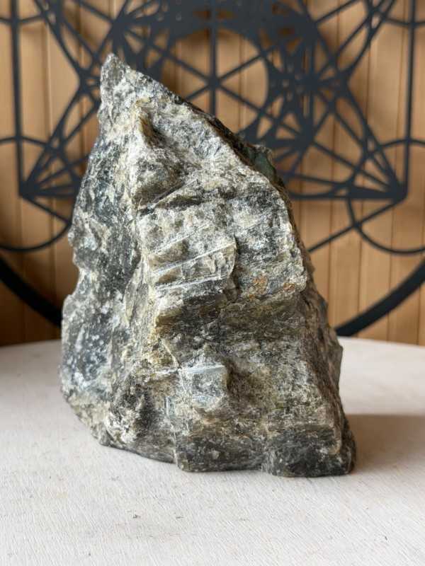 Labradorite (0.96kg)