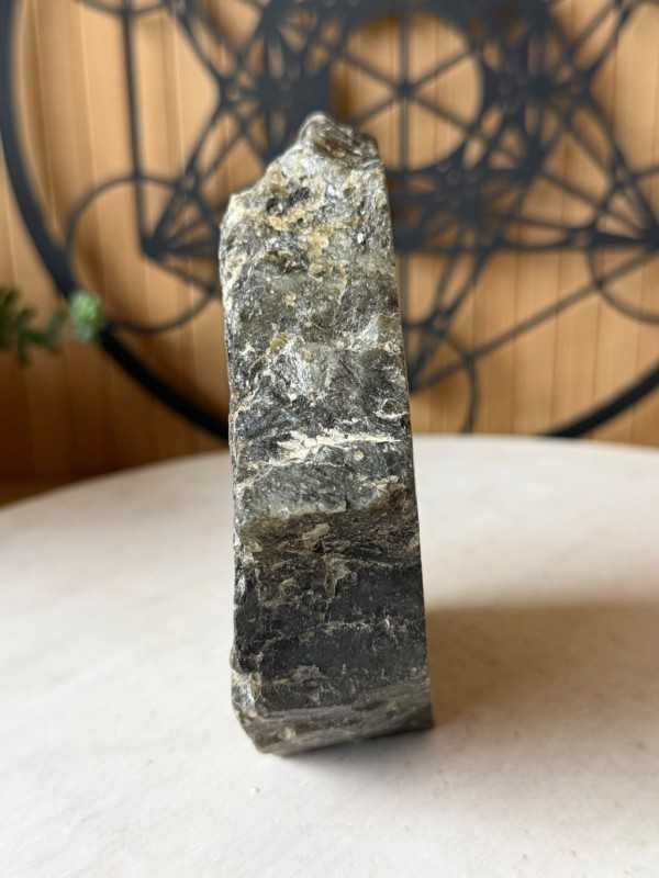 Labradorite (0.775kg)